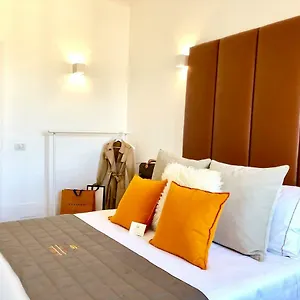 https://heart-palace-fontana-di-trevi.it-romehotels.com